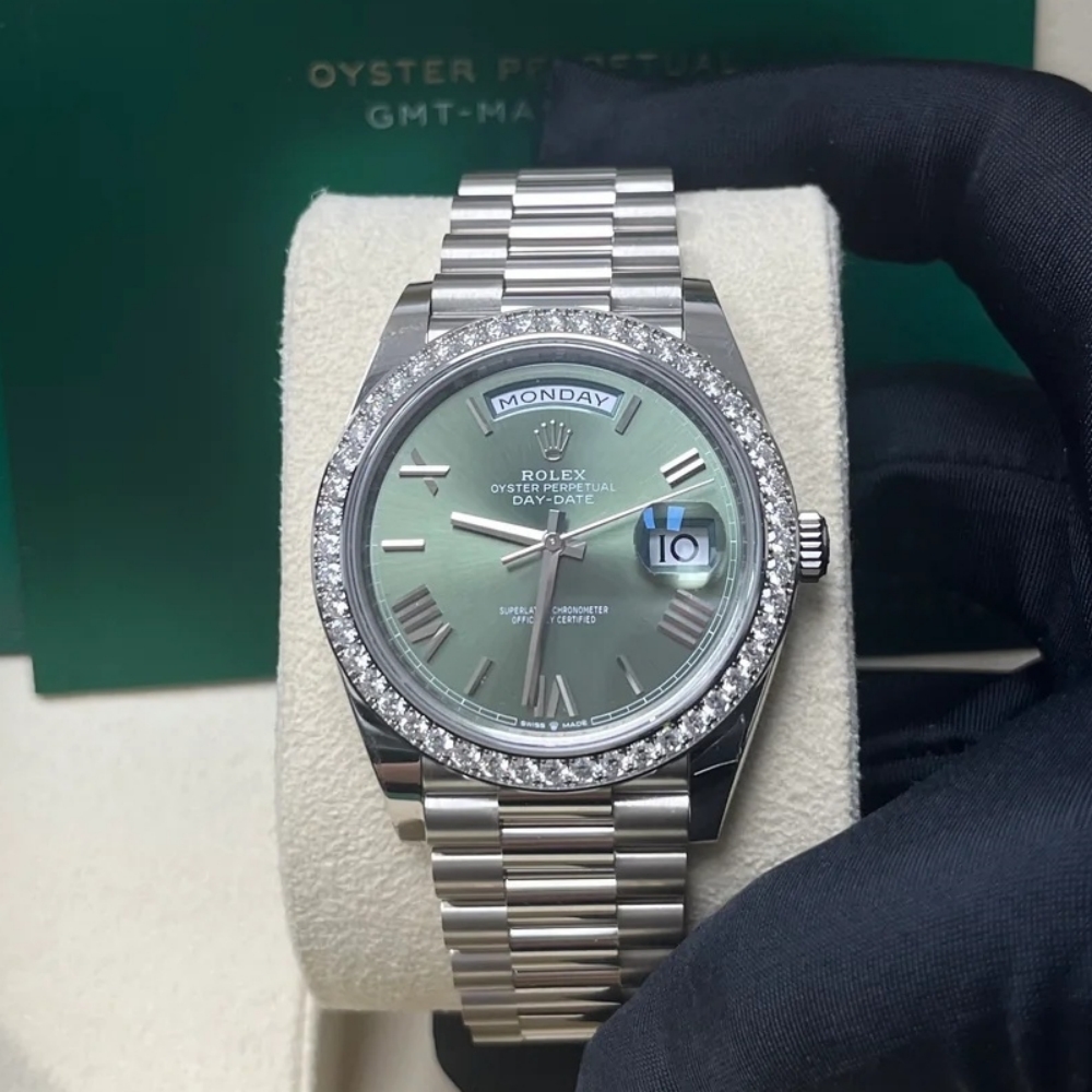 【Free Shipping】【Super Clone】RLX  Day-Date 40mm 228349RBR-0030 Olive Green Dial President Bracelet