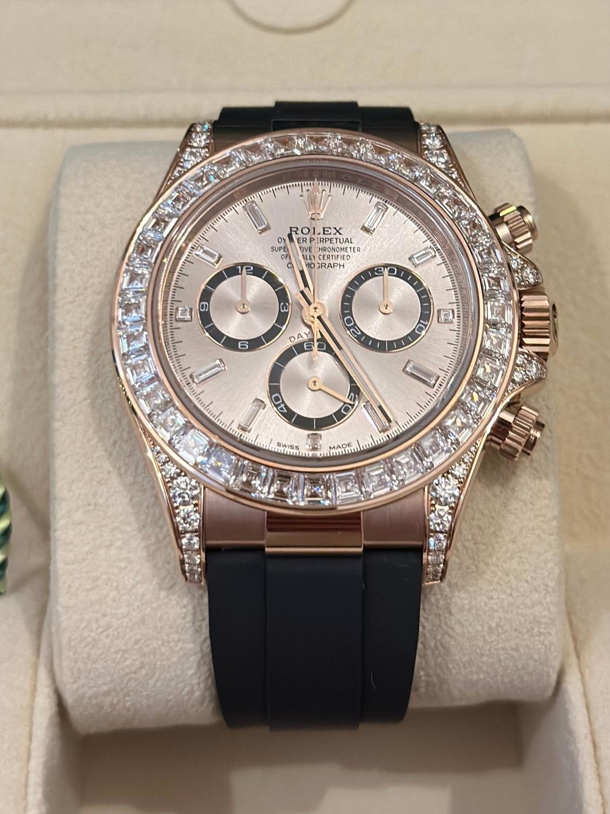 【Free Shipping】12A【Super Clone】Rolex Cosmograph Daytona 126535RBR 40mm