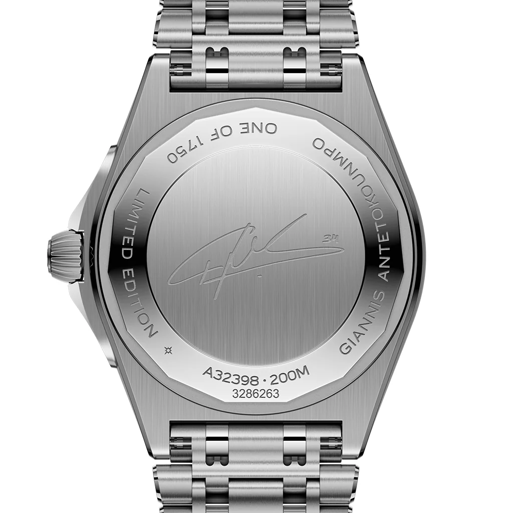 【Free Shipping】【Super Clone】Chronomat Automatic GMT 40 Giannis Antetokounmpo A32398A11L1A1