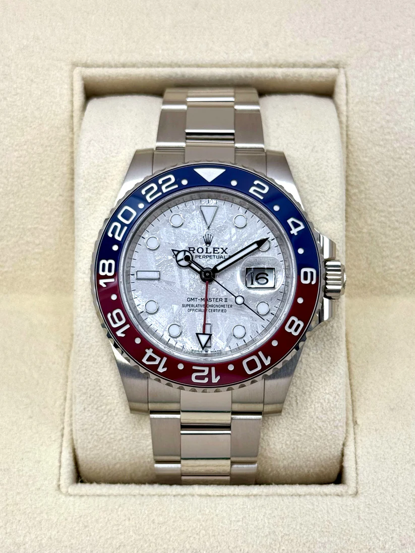 【Free Shipping】【Super Clone】RLX GMT-Master II 40mm 126719BLRO-0002