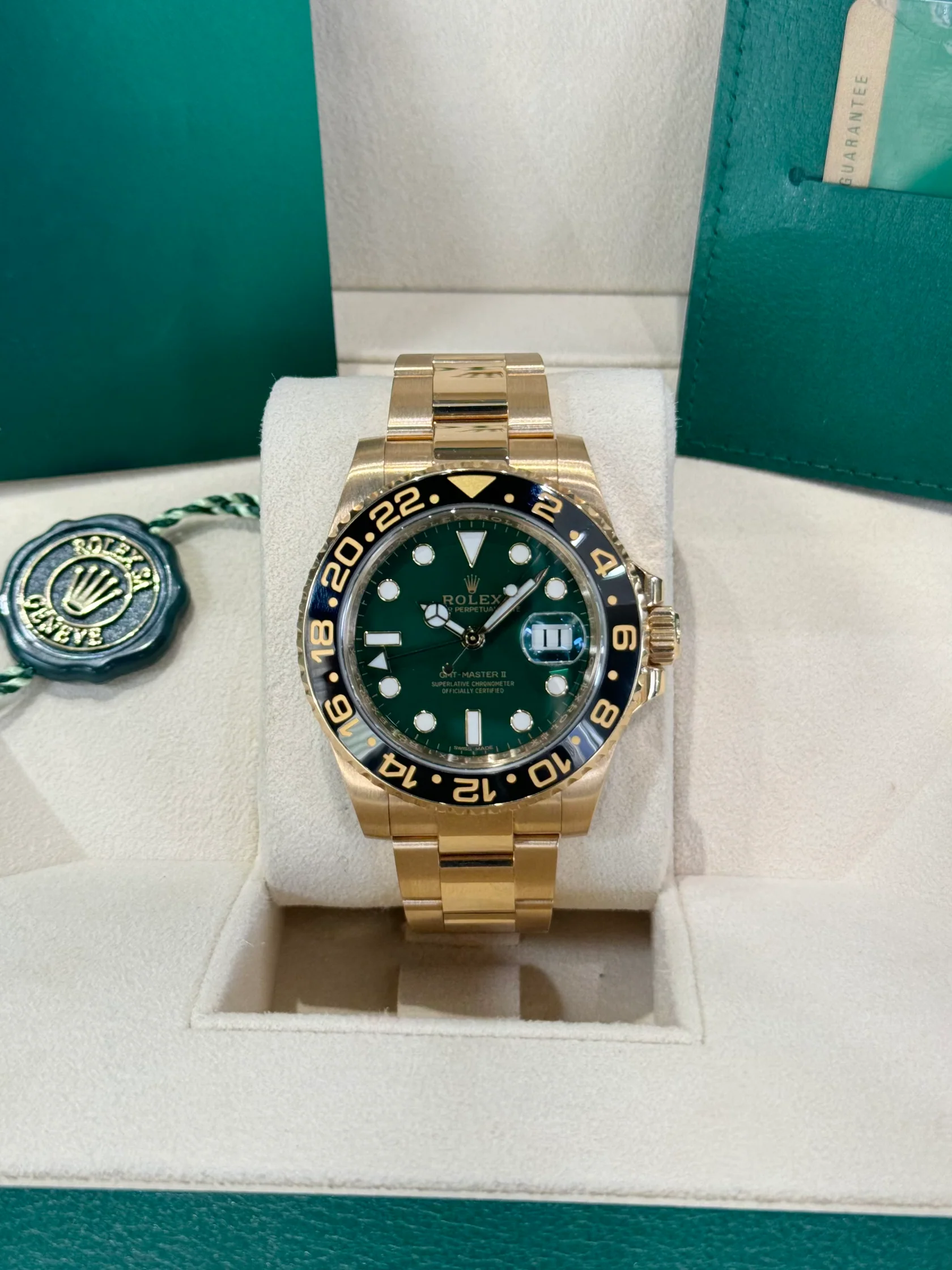 【Free Shipping】【Super Clone】Rolex GMT Master II 116718gso 40mm